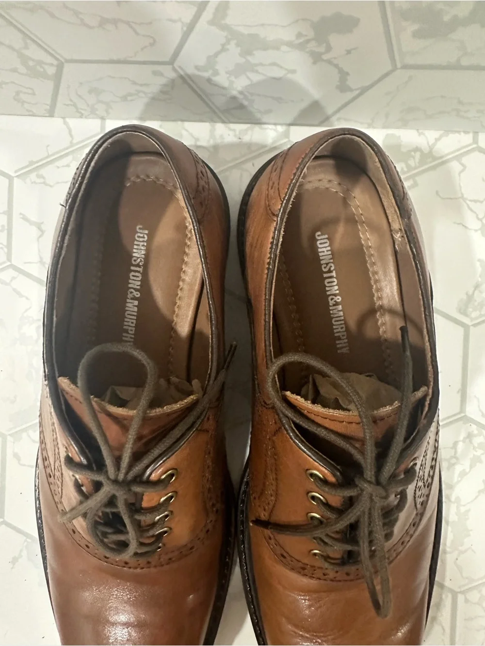 Johnston & Murphy Tan Brown Leather Wingtip Oxfords